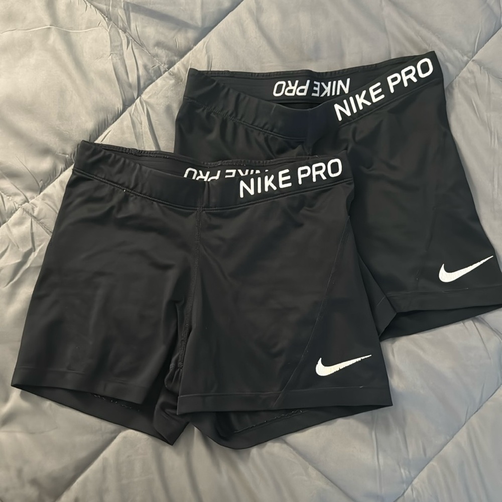 Nike pros